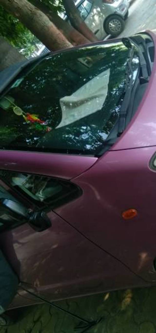 https://images10.gaadi.com/usedgaadi-sellcar/UsedCar/bdc1000f-a92d-41ac-99c6-da37bca7bc50/39aaabb6-9b85-43a2-91c2-ab45e464bc75.jpg?imwidth=6401
