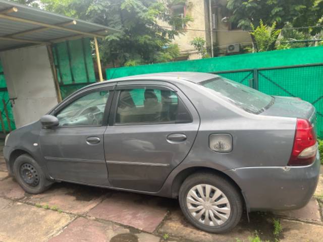 https://images10.gaadi.com/usedgaadi-sellcar/UsedCar/bdf5ddcf-7d3c-4a95-bdd9-07d90d2630d1/2730d254-c9fa-4cf1-bb7a-8903c7e9f5d6.jpg?imwidth=6402