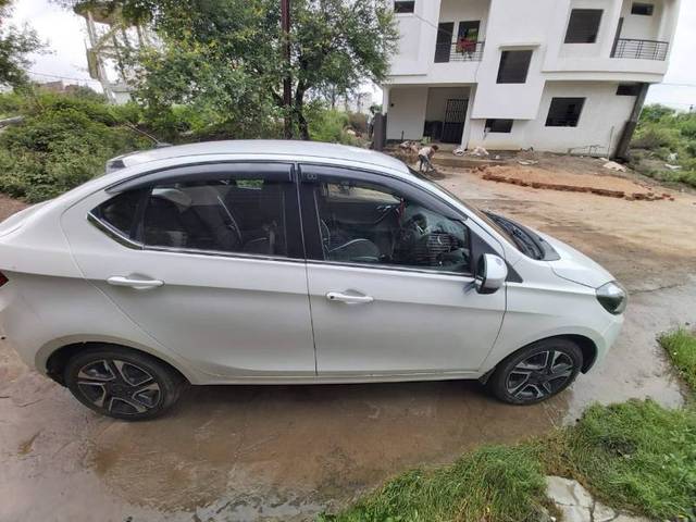 https://images10.gaadi.com/usedgaadi-sellcar/UsedCar/bdfa011d-dd19-4502-9b5a-fe5df8a5610c/471c6b6f-6ea8-47a8-8e70-07825b091a84.jpeg?imwidth=6400