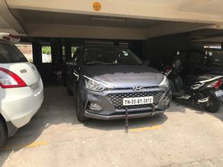 Hyundai Elite i20 2017-2020 Hyundai i20 Petrol CVT Asta