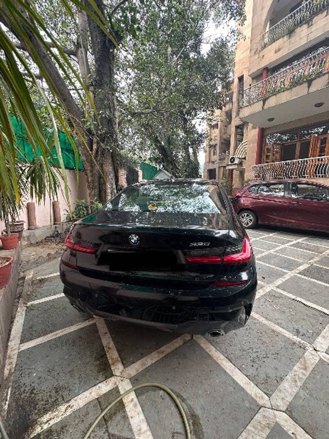 https://images10.gaadi.com/usedgaadi-sellcar/UsedCar/be3ddd36-1e79-4b9c-9203-40fa48774267/357e0100-0bbf-4483-81e7-4663112e1ebf.jpeg?imwidth=6401