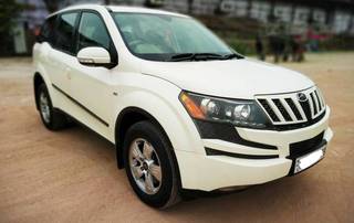 Mahindra XUV500 2011-2015 Mahindra XUV500 W8 4WD