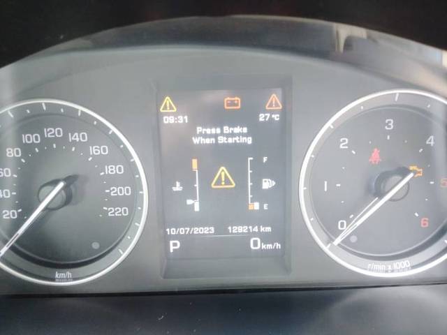 https://images10.gaadi.com/usedgaadi-sellcar/UsedCar/be6acacf-e9ec-49c3-bbc4-768a1f61ae55/a75bf99b-efce-41fd-866a-3a16098c7bae.jpeg?imwidth=6402