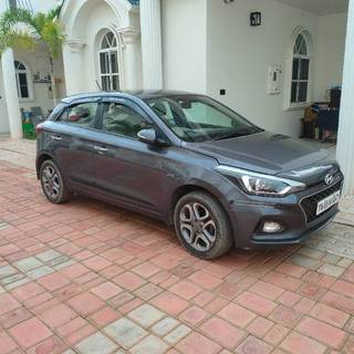 Hyundai Elite i20 2017-2020 Hyundai i20 Asta Option CVT BSIV