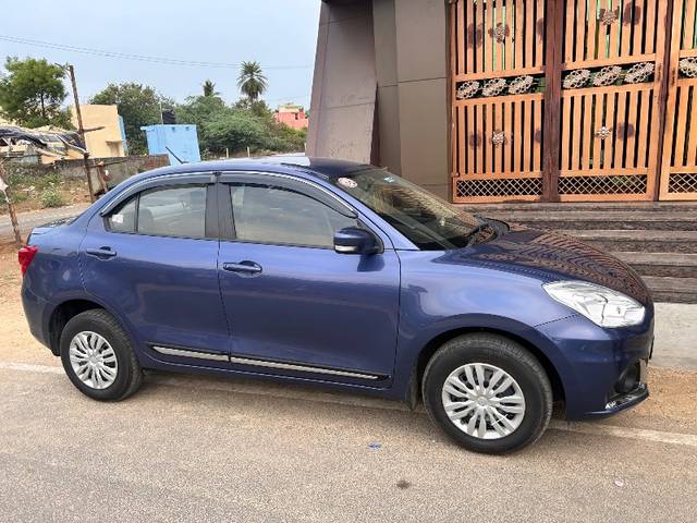 https://images10.gaadi.com/usedgaadi-sellcar/UsedCar/bf1f7905-e1e8-47d3-8bfd-91a3d6164731/314b0d32-bb15-4629-9add-1098a1cf644c.jpeg?imwidth=6401