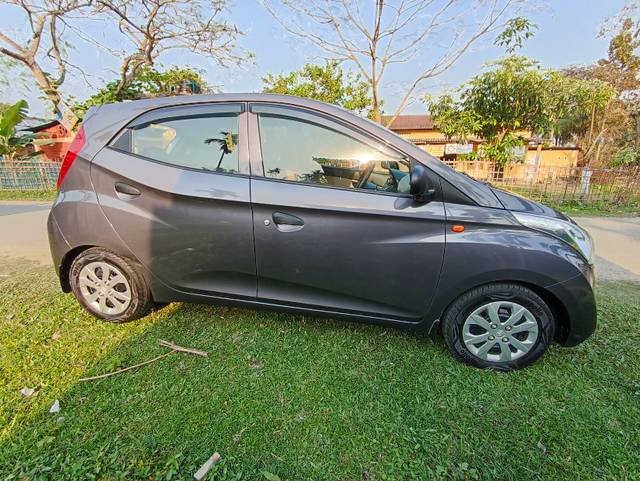 https://images10.gaadi.com/usedgaadi-sellcar/UsedCar/bf3379fc-9ef8-4d98-ac55-ce8042b29c79/04043d5d-488e-48dc-9706-6508859fd8f7.jpg?imwidth=6401