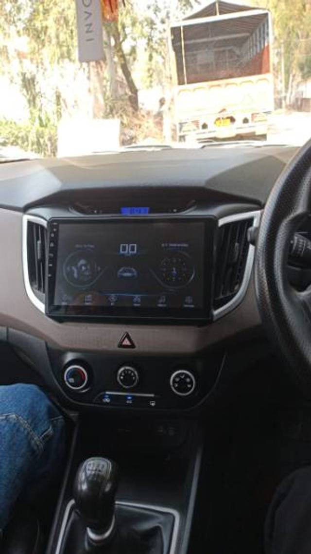 https://images10.gaadi.com/usedgaadi-sellcar/UsedCar/bf82a278-b590-4374-9a4d-bfd97dbd1116/25f6c42f-0ad6-4ee3-8193-8a929425990a.jpg?imwidth=6402