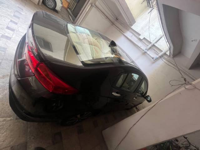 https://images10.gaadi.com/usedgaadi-sellcar/UsedCar/bfbb4329-c75f-4084-888e-6d523ec3a08d/f0ed251f-21c8-4431-adc2-038addfe37d3.jpeg?imwidth=6402