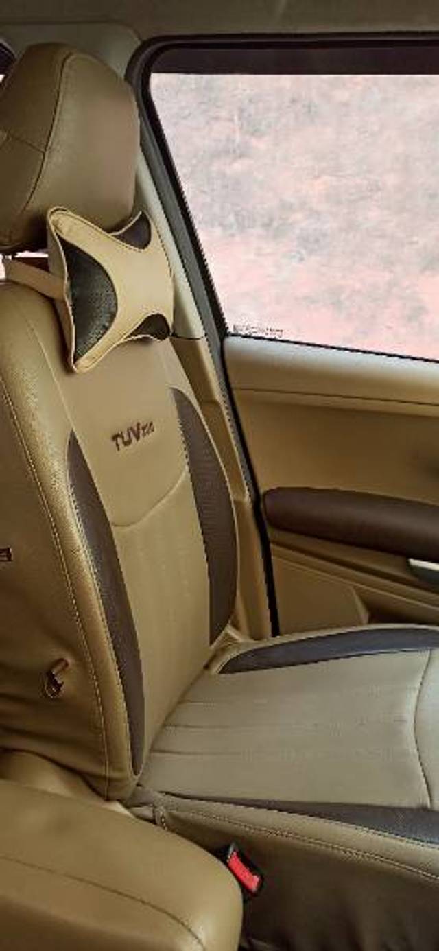 https://images10.gaadi.com/usedgaadi-sellcar/UsedCar/bfc8d78d-9536-42ab-ba34-d05a98de26d8/c563aa08-4f07-49b2-8635-c8778342b2a8.jpg?imwidth=6402