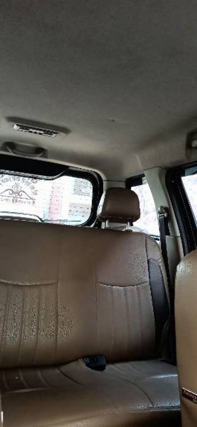 https://images10.gaadi.com/usedgaadi-sellcar/UsedCar/bfc8d78d-9536-42ab-ba34-d05a98de26d8/e525b493-6f03-46ec-a1cf-4dfa58d45fca.jpg?imwidth=6401