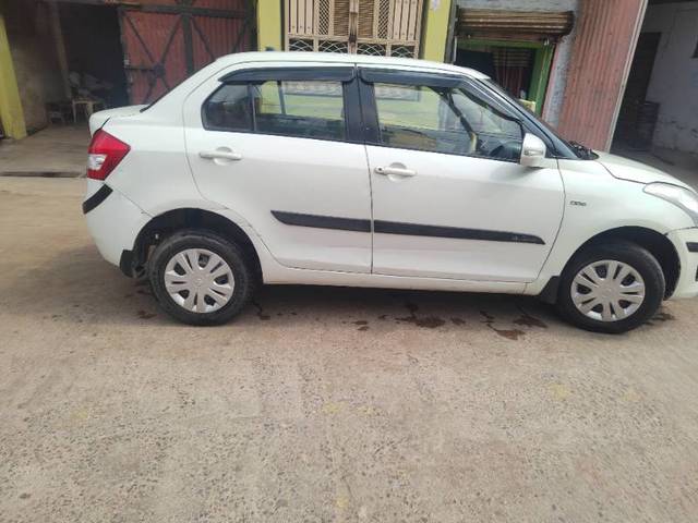https://images10.gaadi.com/usedgaadi-sellcar/UsedCar/bfd64d69-147e-47da-ba1f-d35fc334706f/60d708a0-ba99-4ea8-b9d8-ad1537c1807c.jpg?imwidth=6401
