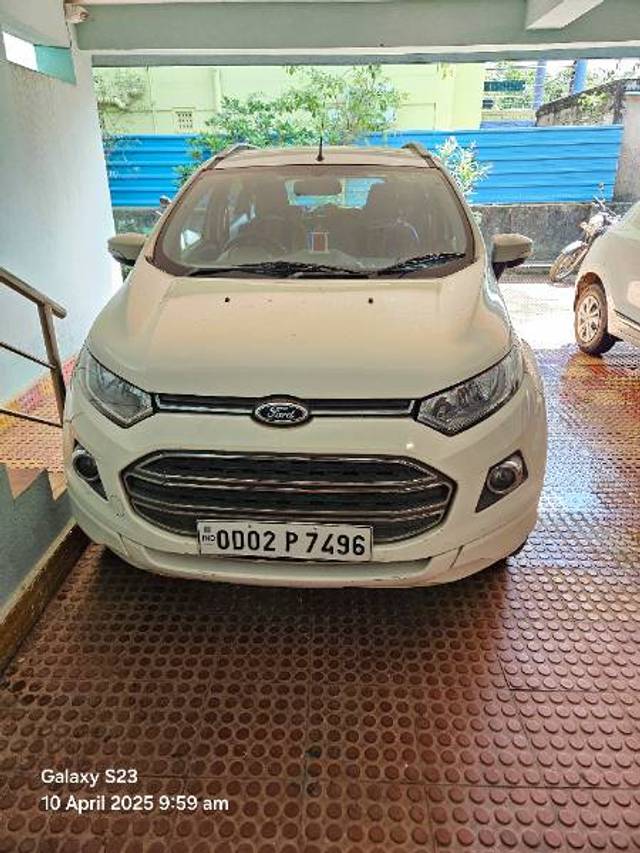 https://images10.gaadi.com/usedgaadi-sellcar/UsedCar/bfe67bb2-279c-4831-9496-f9eafd917399/702666fe-36a0-423f-b98b-d37cd69c35ac.jpg?imwidth=6401