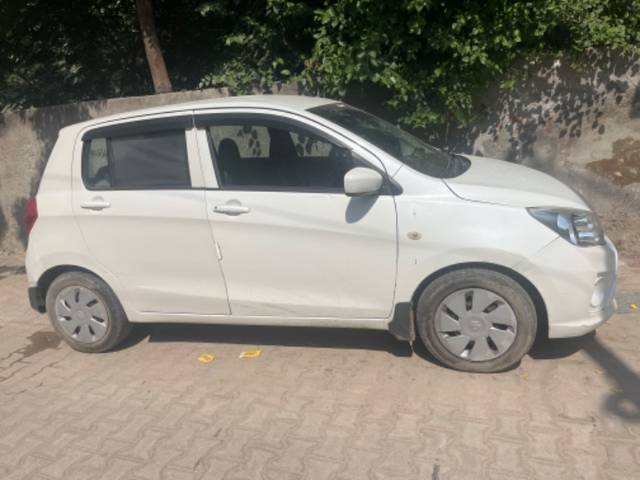 https://images10.gaadi.com/usedgaadi-sellcar/UsedCar/c06da883-c1c7-42e6-8e94-a8a6e8fc7709/d9abc3ca-623b-4801-aee4-a5d5aad32095.jpg?imwidth=6401