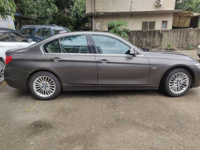 https://images10.gaadi.com/usedgaadi-sellcar/UsedCar/c078499b-2ef0-4e6d-9d76-ee093e405035/3a32a375-cf2f-43b8-a0d4-9faebd2a2a99.jpg?imwidth=6402