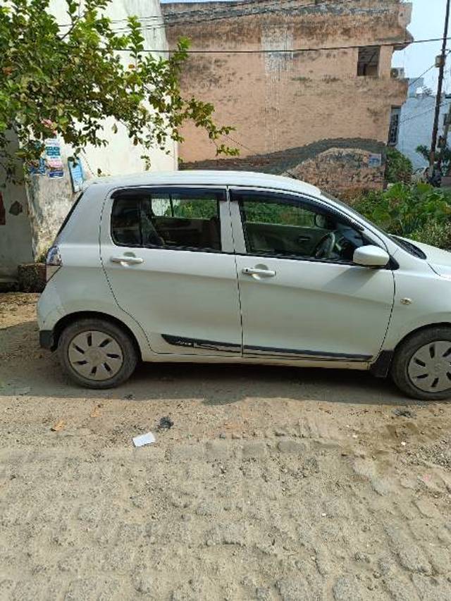 https://images10.gaadi.com/usedgaadi-sellcar/UsedCar/c0b1fe6a-55c3-4ad3-abac-6761fd8a8511/8a7cad1d-1870-4ad7-bce0-0d331abd5675.jpg?imwidth=6401