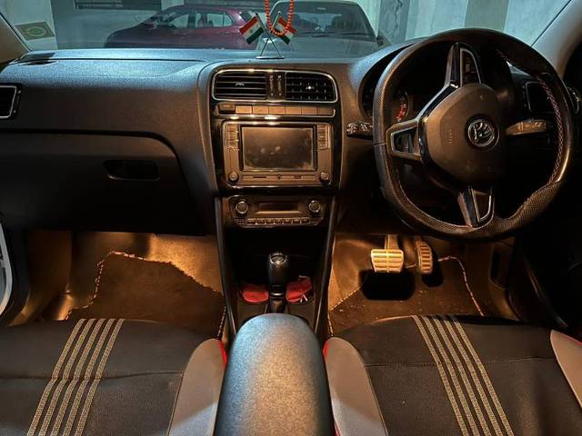 https://images10.gaadi.com/usedgaadi-sellcar/UsedCar/c0bb84c7-28a3-47e7-b2ed-bcf977df6742/018be7c9-fc34-4e2b-8e06-cd4b7717d571.jpeg?imwidth=6401