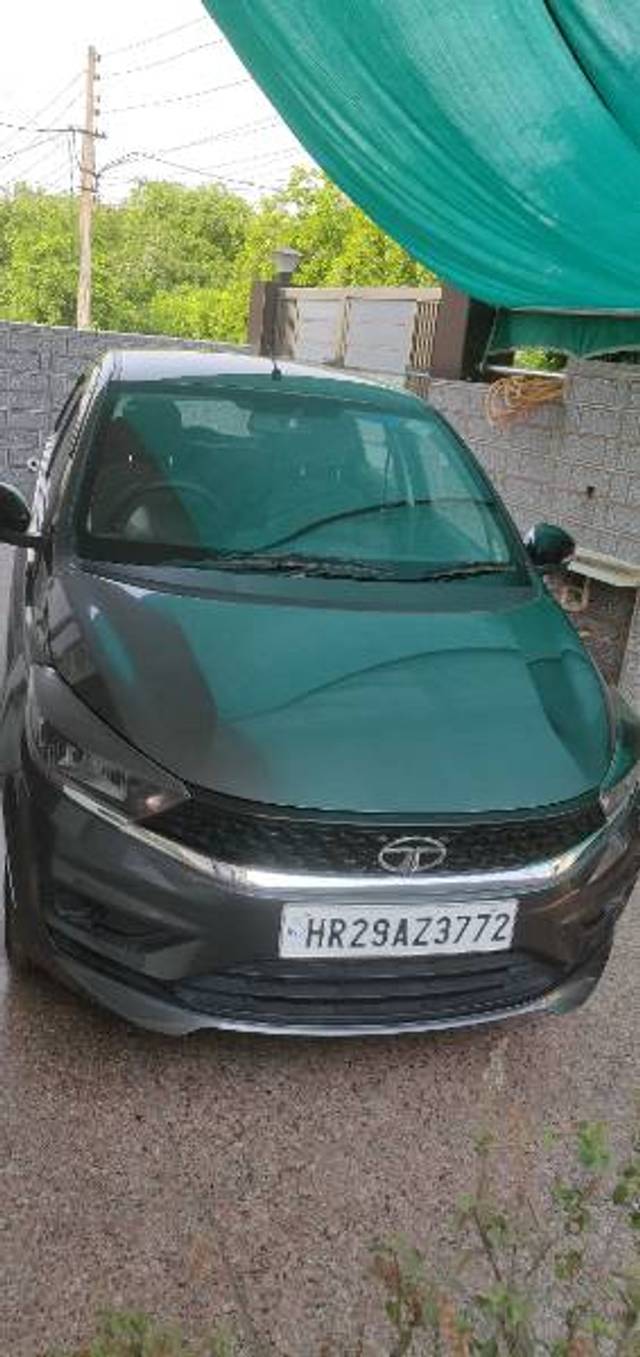 https://images10.gaadi.com/usedgaadi-sellcar/UsedCar/c0cbdada-da39-47f4-ad82-9b00fc44c74b/6f06cb67-3493-4509-87c6-f717a308881d.jpg?imwidth=6400