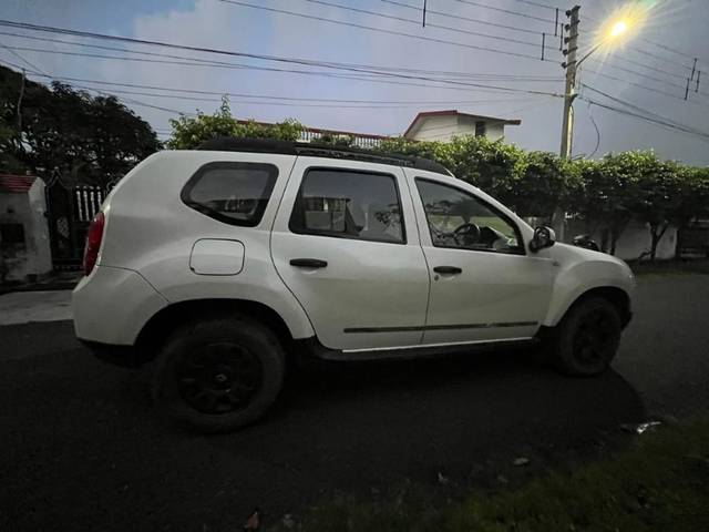 https://images10.gaadi.com/usedgaadi-sellcar/UsedCar/c0e9704f-7246-4408-aa98-5b322c7c7f16/51645e73-248e-4bb4-9c53-f588eb6ce858.jpeg?imwidth=6401