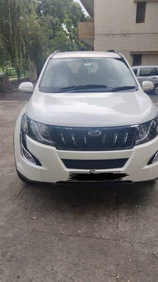 Mahindra XUV500 Mahindra XUV500 W6 2WD