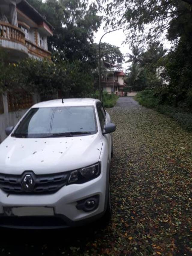 https://images10.gaadi.com/usedgaadi-sellcar/UsedCar/c22ef4b5-2749-41d9-932c-bb07a22cea2a/97089d61-51be-40bd-b957-391aa8186651.jpg?imwidth=6400