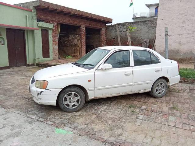 https://images10.gaadi.com/usedgaadi-sellcar/UsedCar/c23df857-242f-4368-ba58-e7de50f7b276/b7904c6d-7496-4100-893d-6ecc8a4599c8.jpg?imwidth=6402