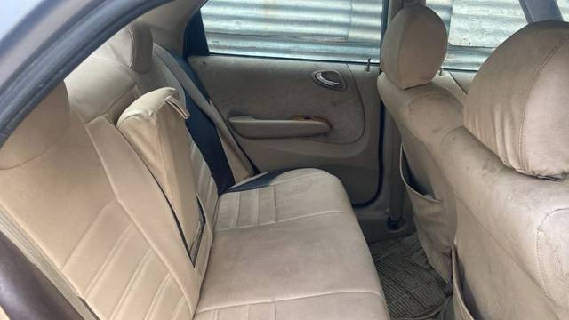 https://images10.gaadi.com/usedgaadi-sellcar/UsedCar/c263235b-c2b9-41c9-959e-415279fa07c1/65b95958-06d8-4726-b3cf-43da64172346.jpg?imwidth=6401