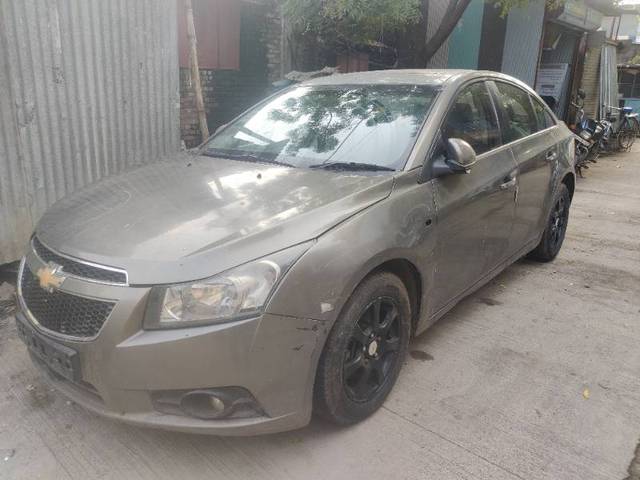 https://images10.gaadi.com/usedgaadi-sellcar/UsedCar/c29a69dd-9215-4044-9070-7787ea030194/5d07c536-68d9-457e-929a-45ec0615cc88.jpg?imwidth=6400