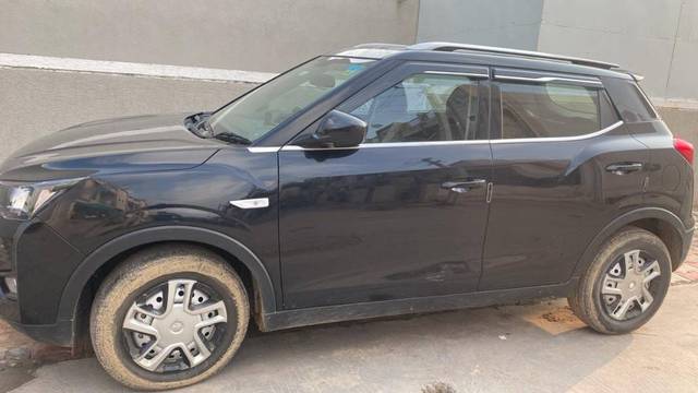 https://images10.gaadi.com/usedgaadi-sellcar/UsedCar/c2bcfd4a-cb2b-4424-adce-5ff2f9c56161/03513985-3b56-4f4b-b667-5b5bf214d497.jpeg?imwidth=6401