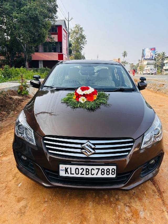 https://images10.gaadi.com/usedgaadi-sellcar/UsedCar/c2bfd8c6-3517-4f43-92a4-cb6216e85891/8ca681aa-95d9-4945-8b6a-ede4f9782149.jpeg?imwidth=6400