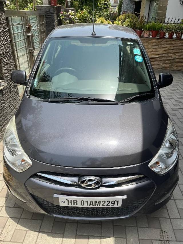 https://images10.gaadi.com/usedgaadi-sellcar/UsedCar/c2cb57fa-7d59-497c-9a68-a9458a4aebc7/697029e8-d999-4bda-8174-b9f6d19b5f09.jpg?imwidth=6400