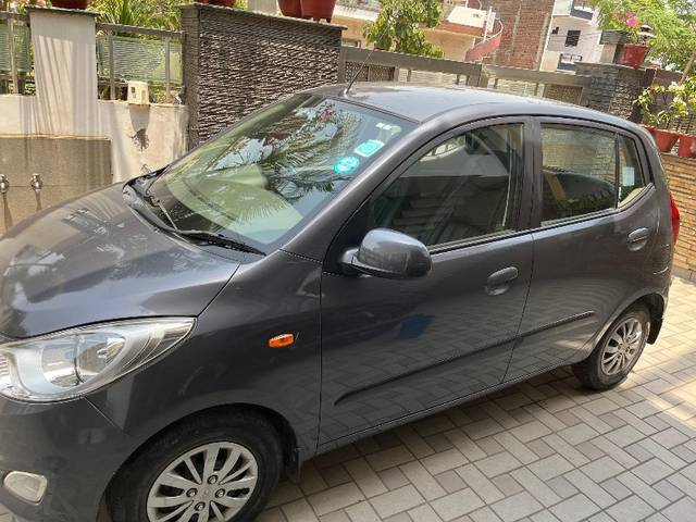 https://images10.gaadi.com/usedgaadi-sellcar/UsedCar/c2cb57fa-7d59-497c-9a68-a9458a4aebc7/d4945dc5-64ad-41fe-9372-1f68201851b7.jpg?imwidth=6401