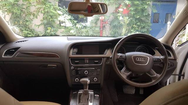 https://images10.gaadi.com/usedgaadi-sellcar/UsedCar/c2dae791-110b-4568-9ac4-16a3da14b9f7/9b8ef9a5-2df1-4e4d-8447-cfae325610ac.jpg?imwidth=6402