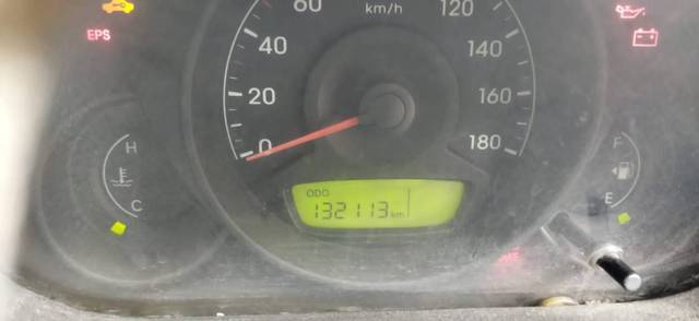 https://images10.gaadi.com/usedgaadi-sellcar/UsedCar/c369a715-b3ff-4996-859d-2dc64e002d05/17044392-bff1-4d1b-ac26-7ee9a8770498.jpg?imwidth=6401