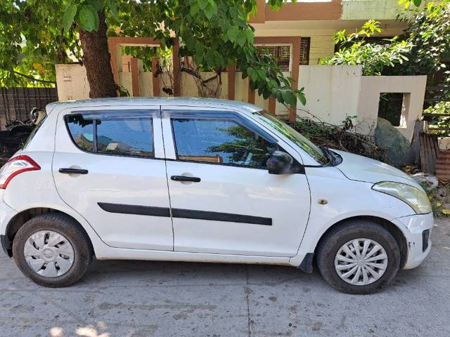 https://images10.gaadi.com/usedgaadi-sellcar/UsedCar/c387b68e-5516-49ec-bb19-739bd1c94908/ad4824ea-ea0c-47e3-ac51-c4ccc2123fe4.jpg?imwidth=6401