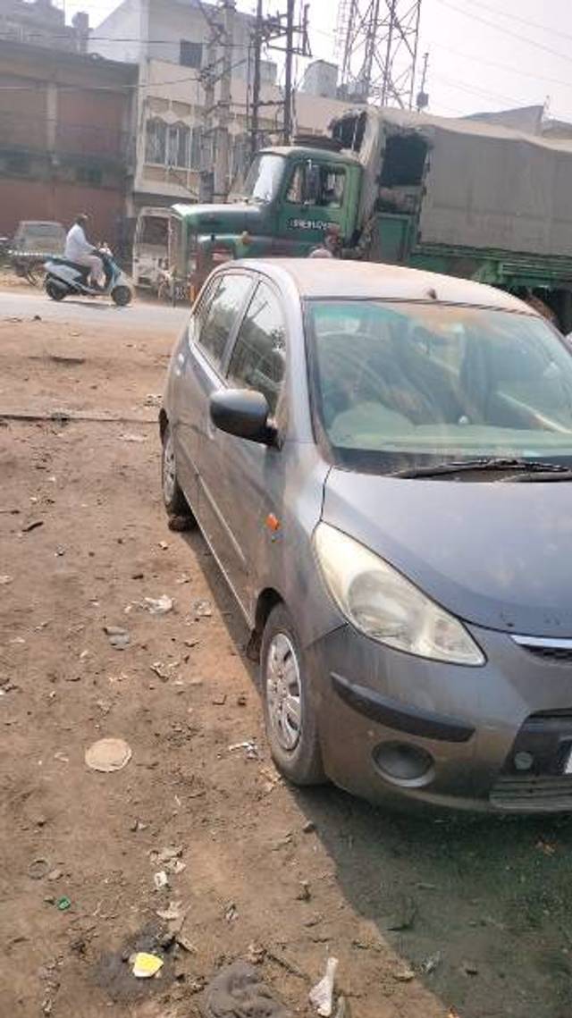 https://images10.gaadi.com/usedgaadi-sellcar/UsedCar/c38c093e-957f-44a3-b4b0-b3160ca2bb32/36bcb418-9e82-4e2f-bc38-1548b4e76c7b.jpeg?imwidth=6400