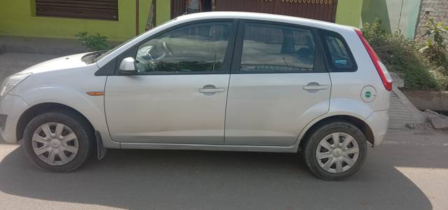 https://images10.gaadi.com/usedgaadi-sellcar/UsedCar/c44a35c0-28b1-4fde-8690-0c17ad3b4a56/96806155-4fd0-446d-a5b4-714891048720.jpg?imwidth=6400