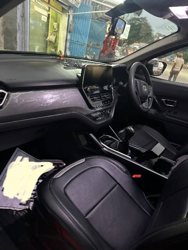 https://images10.gaadi.com/usedgaadi-sellcar/UsedCar/c47a4cfd-4837-4a89-a3ac-2a1ba986d001/fd5e2488-354f-4dfc-94c0-426357a0ec6b.jpeg?imwidth=6400