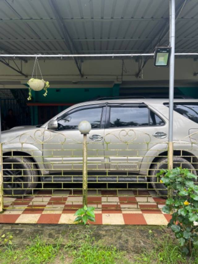 https://images10.gaadi.com/usedgaadi-sellcar/UsedCar/c4b8c859-e8d7-4c8e-b6e5-622363984948/e20b89dd-24c7-4138-bcff-5f28ac9a1fb4.jpeg?imwidth=6401