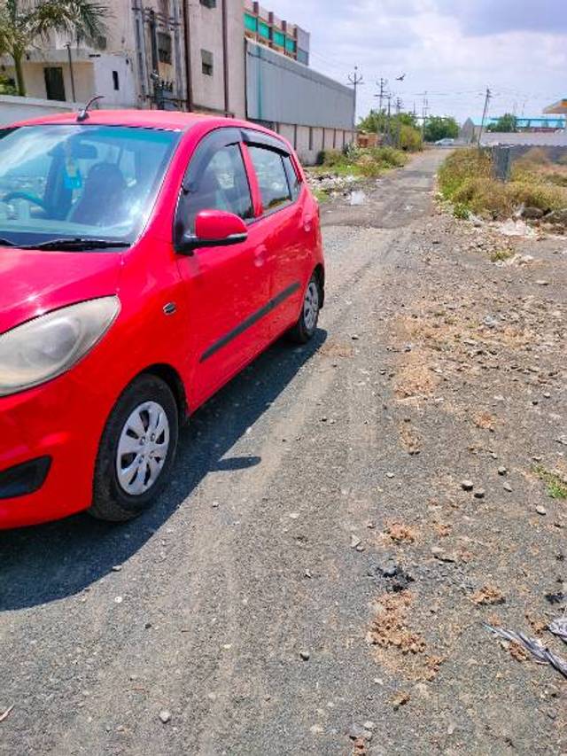 https://images10.gaadi.com/usedgaadi-sellcar/UsedCar/c50146f2-869d-470f-b6b4-23e6e3f012de/1f5c6c04-cd41-490a-b8da-f2e2a4d1eb13.jpg?imwidth=6402