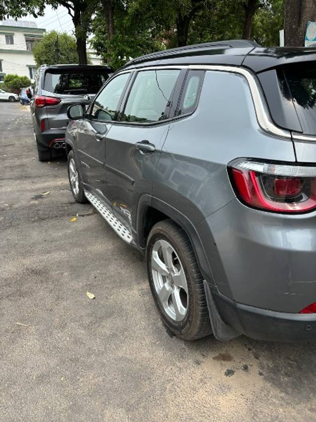 https://images10.gaadi.com/usedgaadi-sellcar/UsedCar/c50cc4f6a/e1c353ad-25fe-4b57-92d4-9907e1bdf8ed.jpeg?imwidth=6402