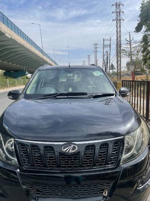 https://images10.gaadi.com/usedgaadi-sellcar/UsedCar/c5172943a/51d96d86-007f-49c5-a804-51f9e55051fb.jpg?imwidth=6400