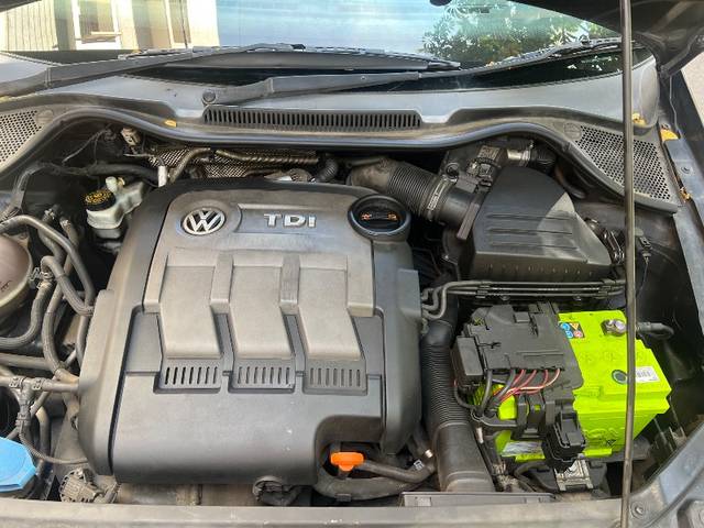 https://images10.gaadi.com/usedgaadi-sellcar/UsedCar/c51c6cfda/4834decb-51d7-45d6-a60a-20740c74f137.jpeg?imwidth=6402