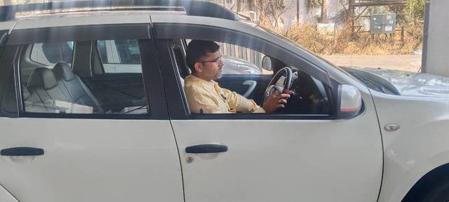 https://images10.gaadi.com/usedgaadi-sellcar/UsedCar/c5323997a/c29a5285-6192-4d78-8451-ebb25016a6e0.jpg?imwidth=6402
