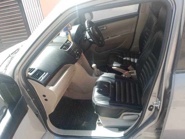https://images10.gaadi.com/usedgaadi-sellcar/UsedCar/c548a5b1a/cf85b254-05e2-44ce-8f07-91c12f774c58.jpg?imwidth=6402