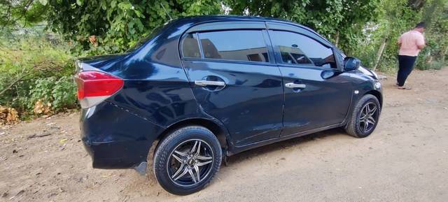 https://images10.gaadi.com/usedgaadi-sellcar/UsedCar/c54bd2f9a/e7ee883e-5c28-4e5d-b3e5-527e7049b9f6.jpg?imwidth=6400