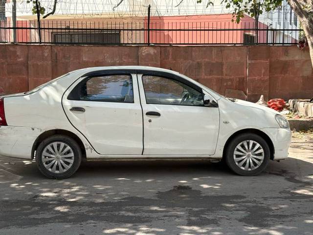 https://images10.gaadi.com/usedgaadi-sellcar/UsedCar/c54c23ffa/28b930a1-3820-4c3f-a8a0-883a455cea6e.jpg?imwidth=6400