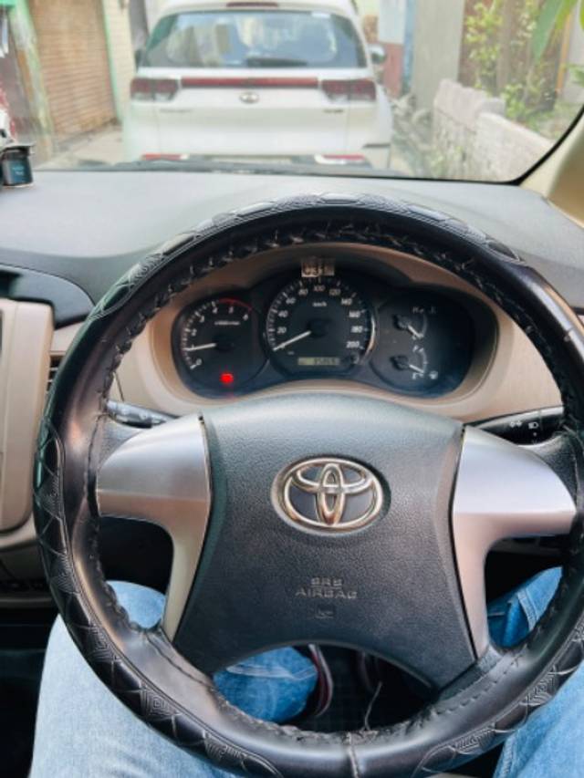 https://images10.gaadi.com/usedgaadi-sellcar/UsedCar/c55c8d65-7e7c-4765-8bb3-f33bced0452c/1d166f3a-f5d5-4b54-9197-4bb297124f1e.jpeg?imwidth=6402