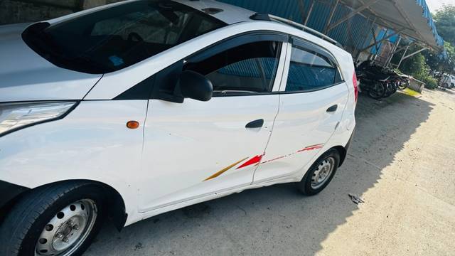 https://images10.gaadi.com/usedgaadi-sellcar/UsedCar/c56e5567-d6c8-49f1-ac87-02e42cb090c6/f554c1b6-66ef-4bfd-b2a6-dec0e07fe9b3.jpeg?imwidth=6400
