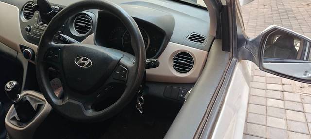 https://images10.gaadi.com/usedgaadi-sellcar/UsedCar/c5750b46a/369579d8-14ac-4917-88fa-042e3bf6d089.jpg?imwidth=6402