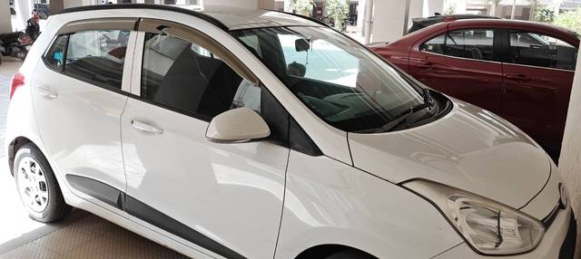https://images10.gaadi.com/usedgaadi-sellcar/UsedCar/c5750b46a/5d781617-b1b3-446d-89d8-e590c4da38ea.jpg?imwidth=6400